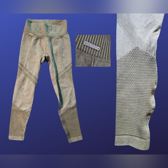 Aim'n leggings, light sage, textured, sz S - Picture 2 of 2